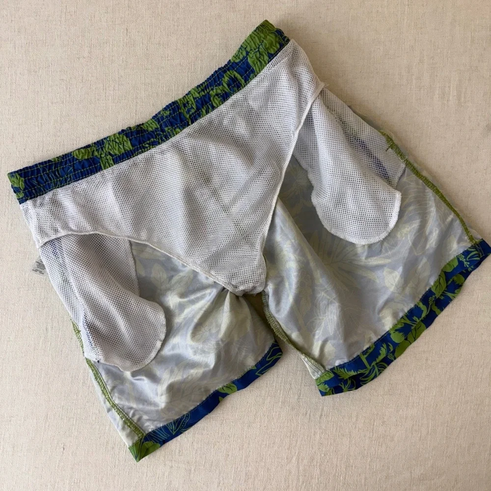 Trunks Surf & Swim Co Mens Large Blue Green Floral Tropical Hibiscus Swim Trunks
